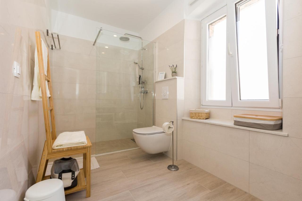 Liberty Town Center Room Dubrovnik Exterior photo